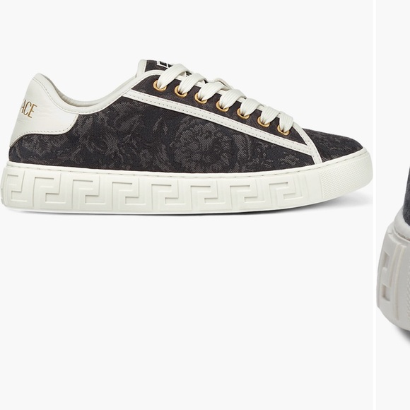 Versace Barroco Sneaker - Picture 4 of 7